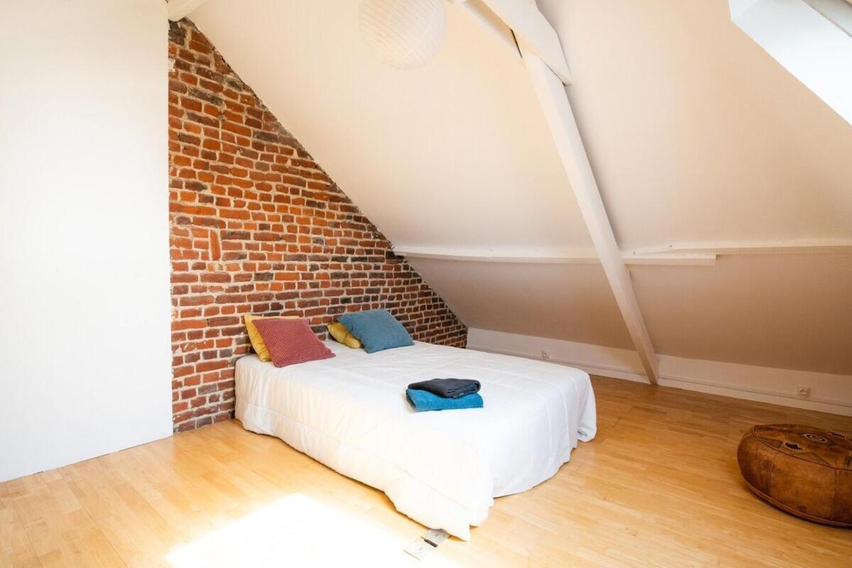Maison Cosy 4 Chambres, Terrasse, Garage Prive Croix Zewnętrze zdjęcie