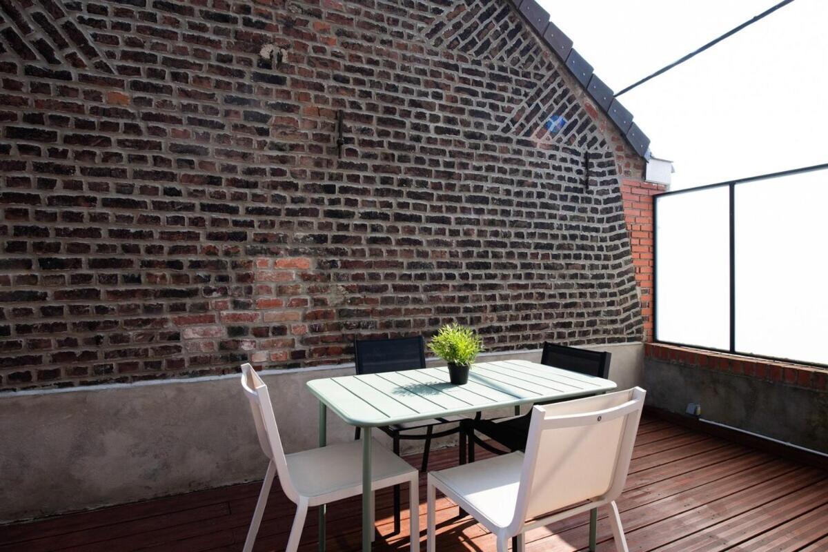 Maison Cosy 4 Chambres, Terrasse, Garage Prive Croix Zewnętrze zdjęcie
